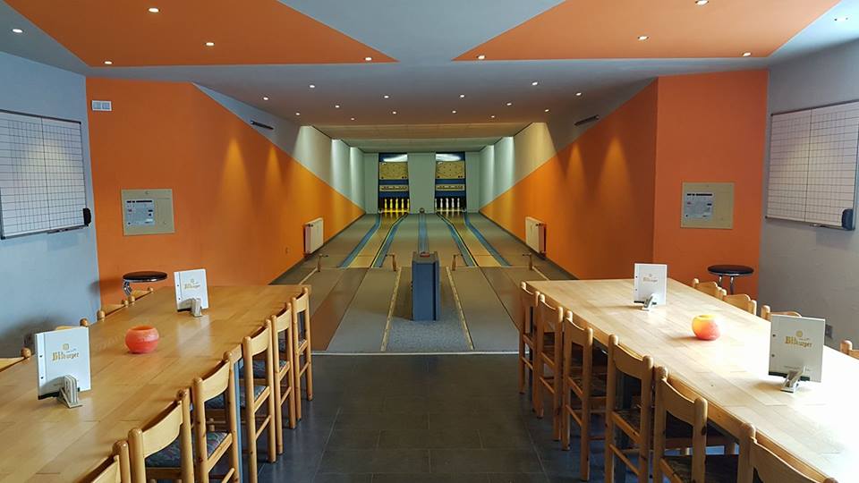 Moderne Bundeskegelbahn